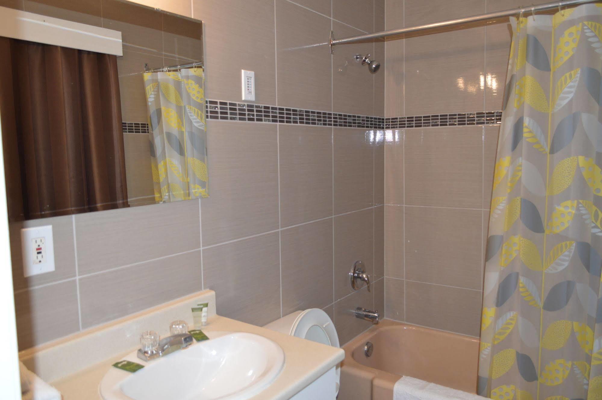 Kitchener Motel Kültér fotó